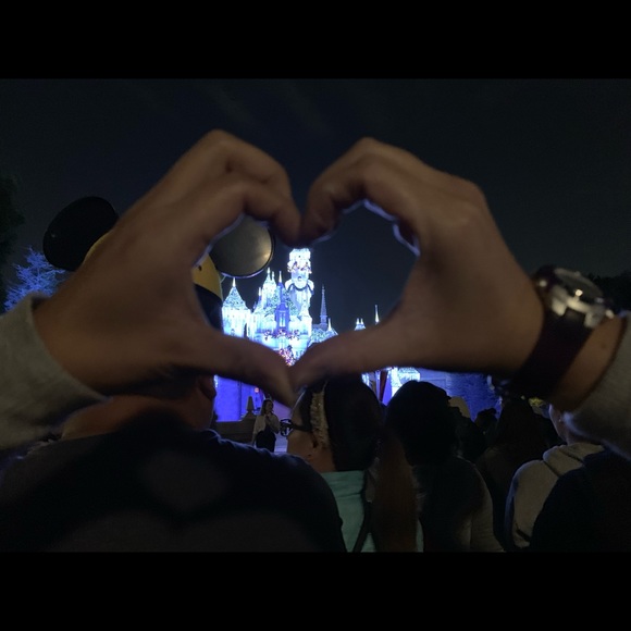 Meet your posher Mey. - Picture 3 of 3